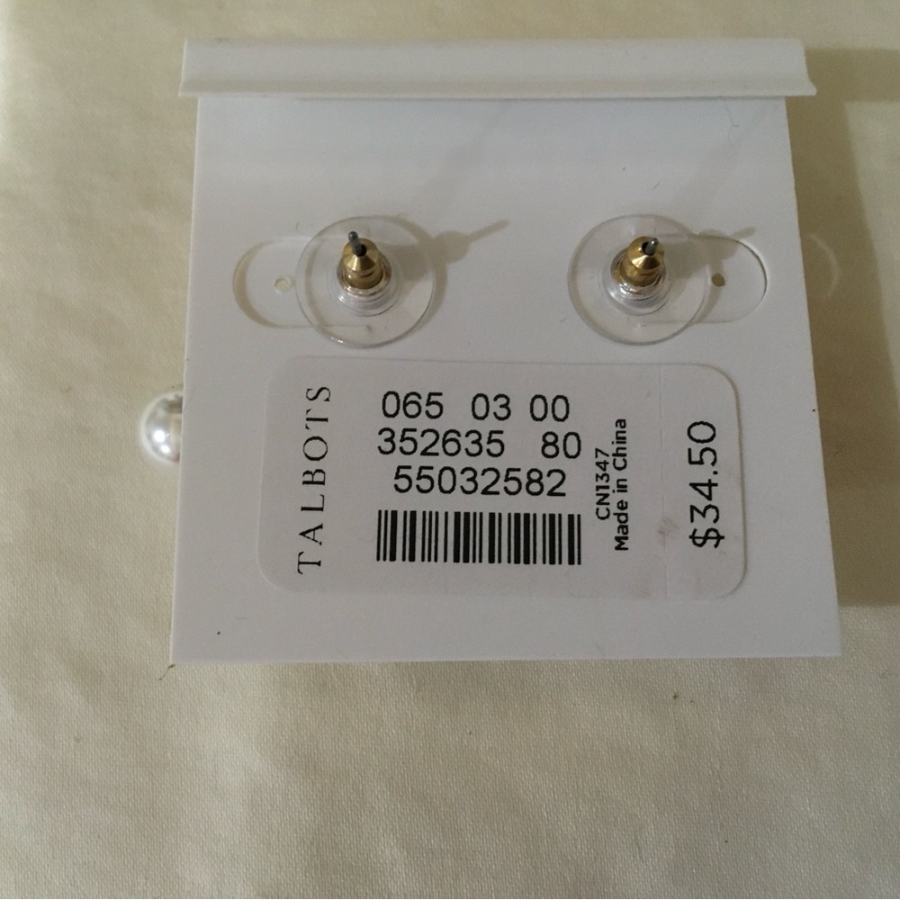 Talbots drop earrings - Picture 3 of 4